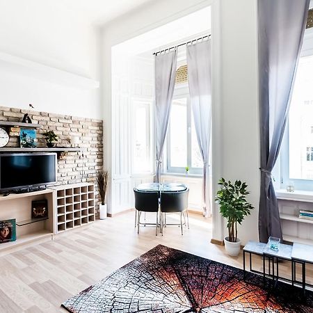 Dream Home Apartment บูดาเปสต์ ภายนอก รูปภาพ