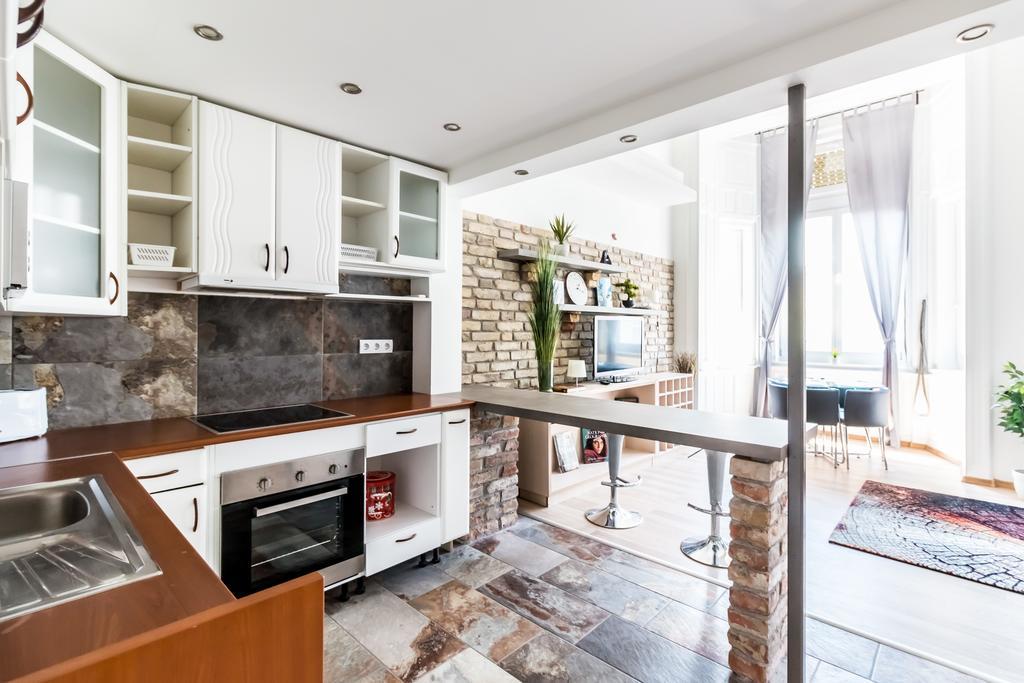Dream Home Apartment บูดาเปสต์ ภายนอก รูปภาพ